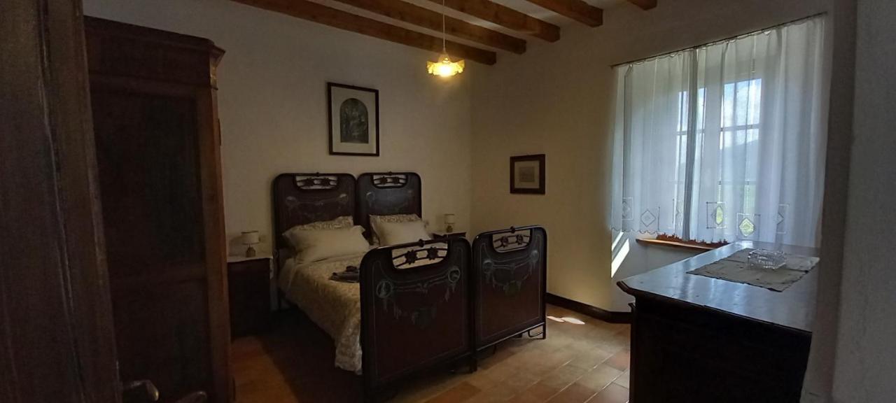 Neviano degli Arduini La Corte Bonomini Bed & Breakfast エクステリア 写真