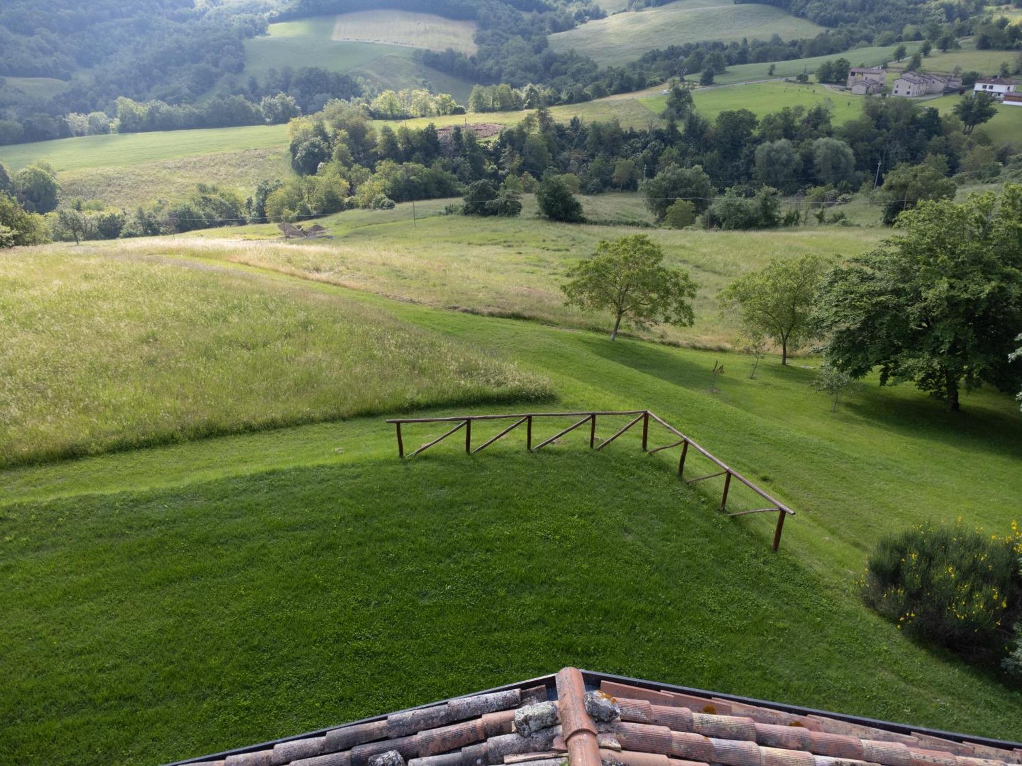 Neviano degli Arduini La Corte Bonomini Bed & Breakfast エクステリア 写真