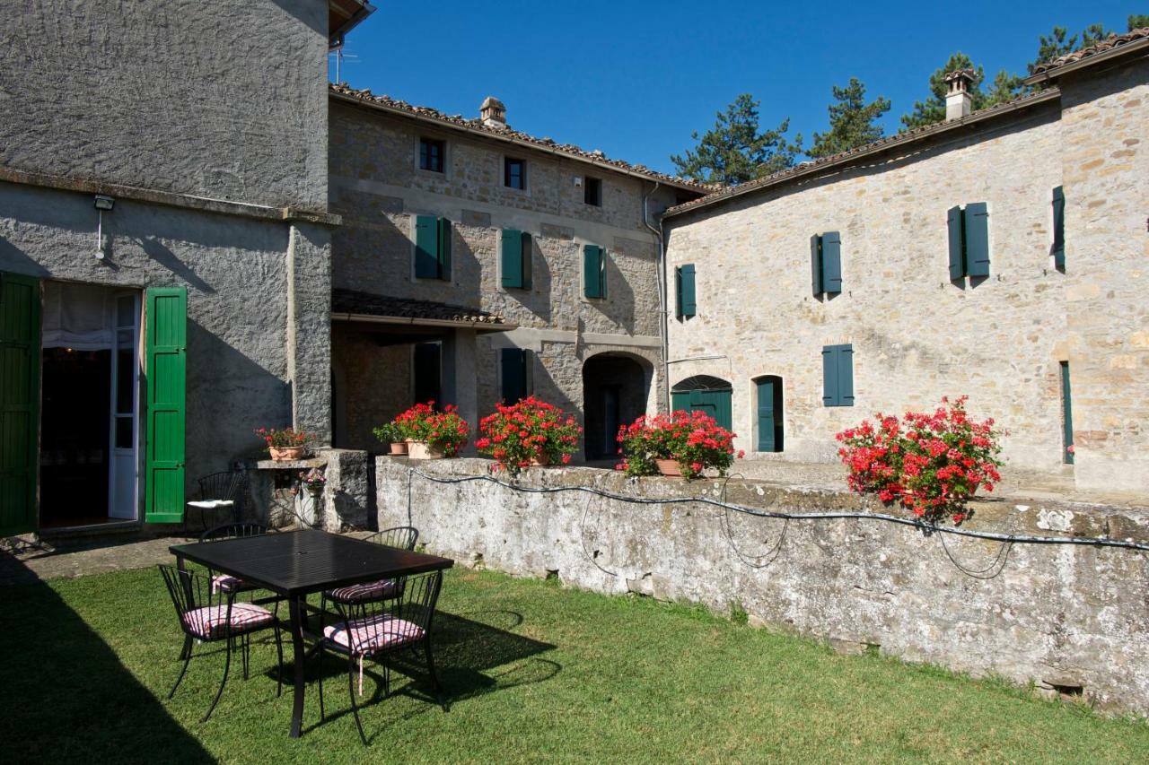 Neviano degli Arduini La Corte Bonomini Bed & Breakfast エクステリア 写真