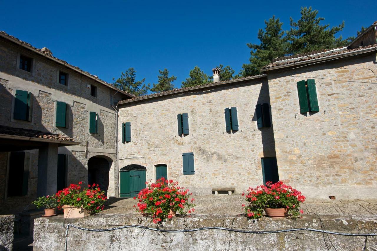 Neviano degli Arduini La Corte Bonomini Bed & Breakfast エクステリア 写真